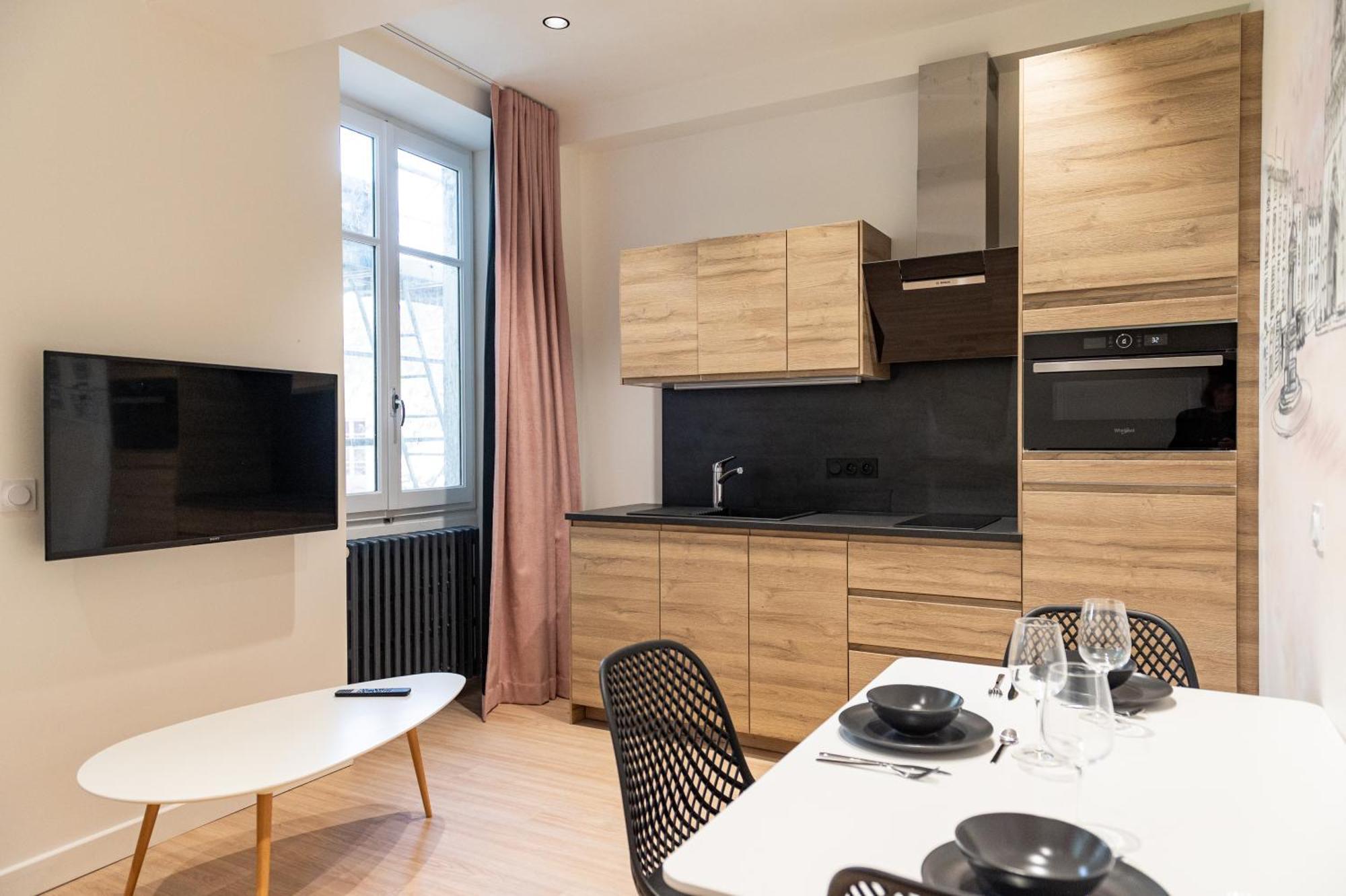 Croix Paquet - Appartements A Lyon Bagian luar foto