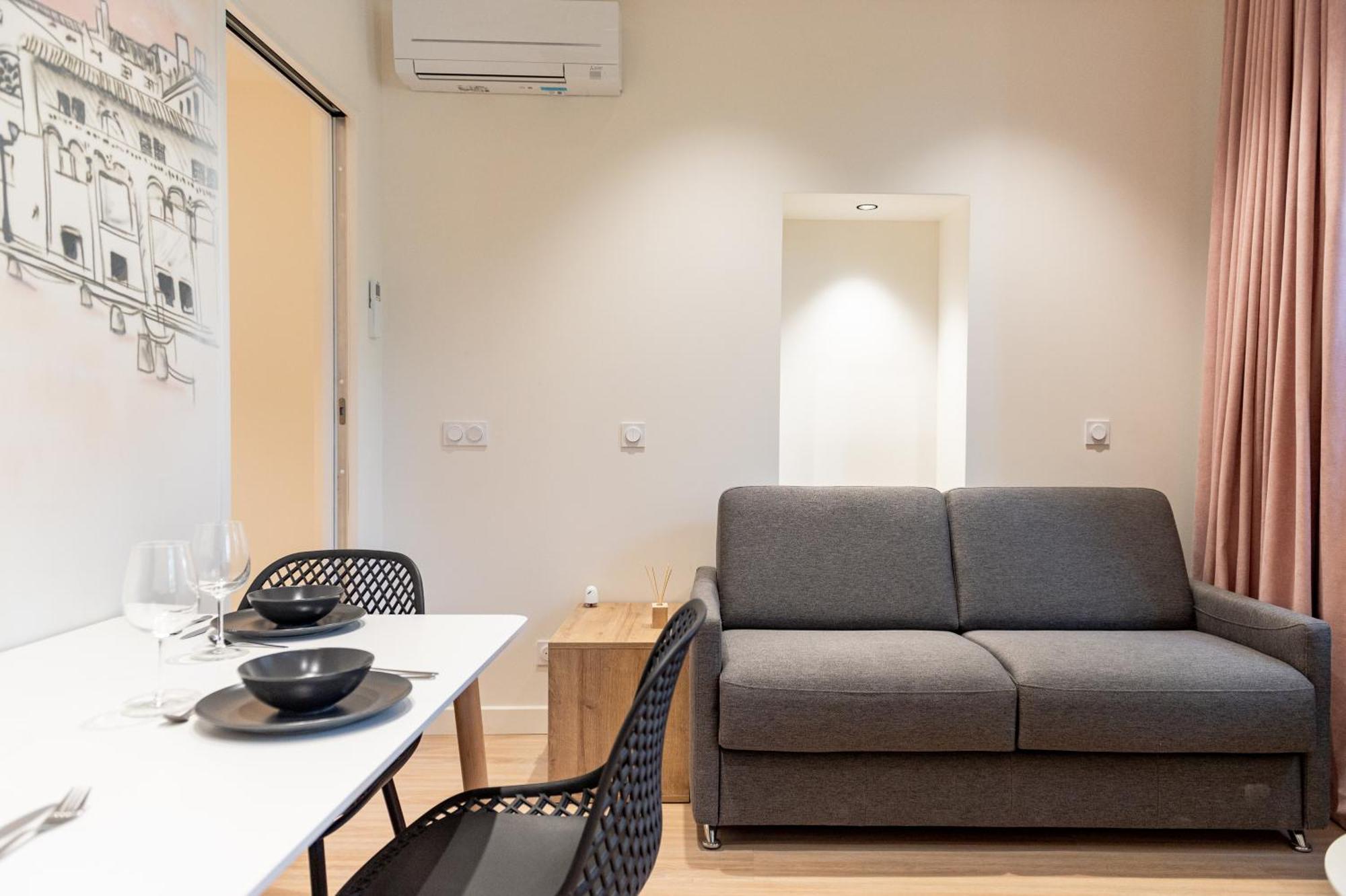 Croix Paquet - Appartements A Lyon Bagian luar foto
